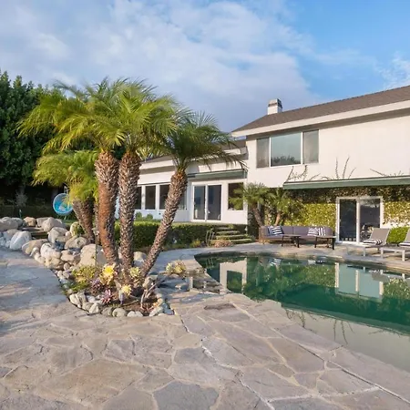 Bel Air Stradella Villa